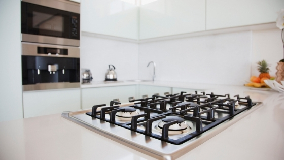 When you buy a home, do you get to keep all those things you saw during the open house too? Here's what you should expect when it comes to fixtures.
